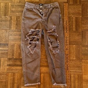 Stylish Ripped Ankle Jeans in Brown